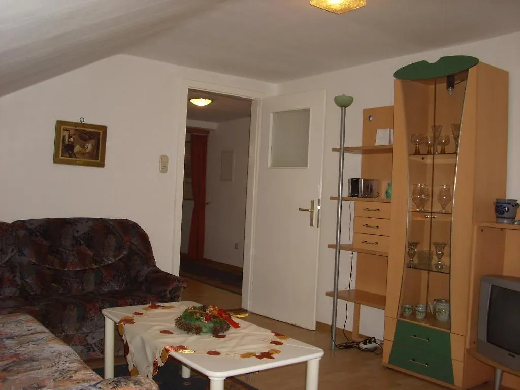 באד טולץ Hotel-Gastehaus Simon 3*, באד טולץ